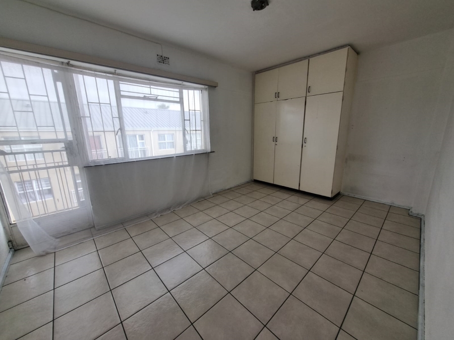 2 Bedroom Property for Sale in Parow Western Cape